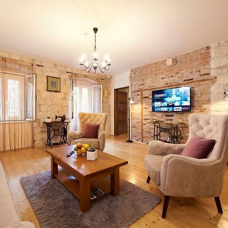 Apartment Capo Residence - Old Town - Parking Τρογκίρ Εξωτερικό φωτογραφία