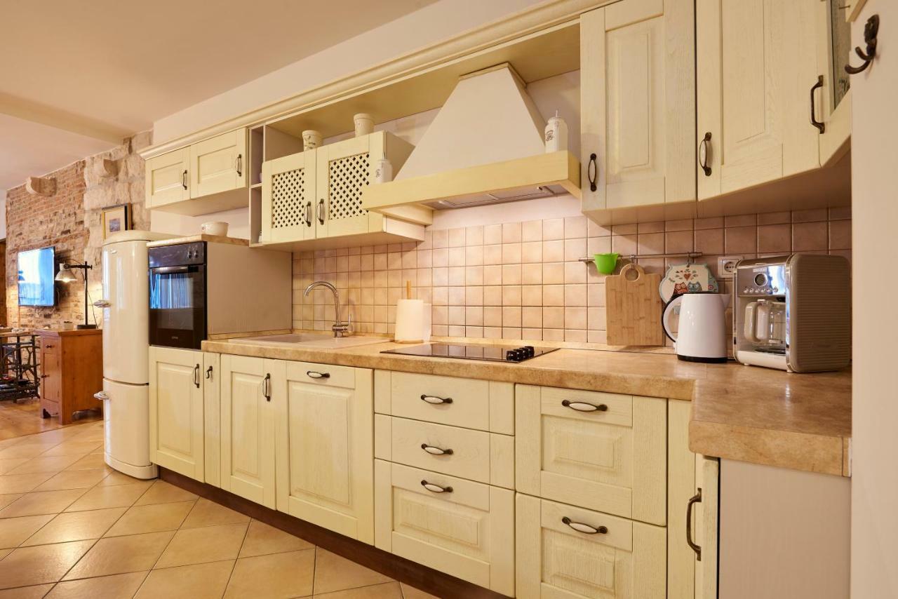 Apartment Capo Residence - Old Town - Parking Τρογκίρ Εξωτερικό φωτογραφία