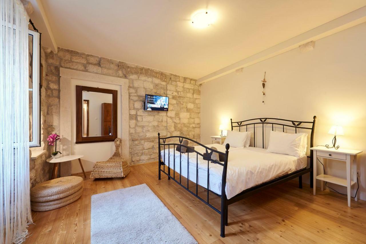 Apartment Capo Residence - Old Town - Parking Τρογκίρ Εξωτερικό φωτογραφία